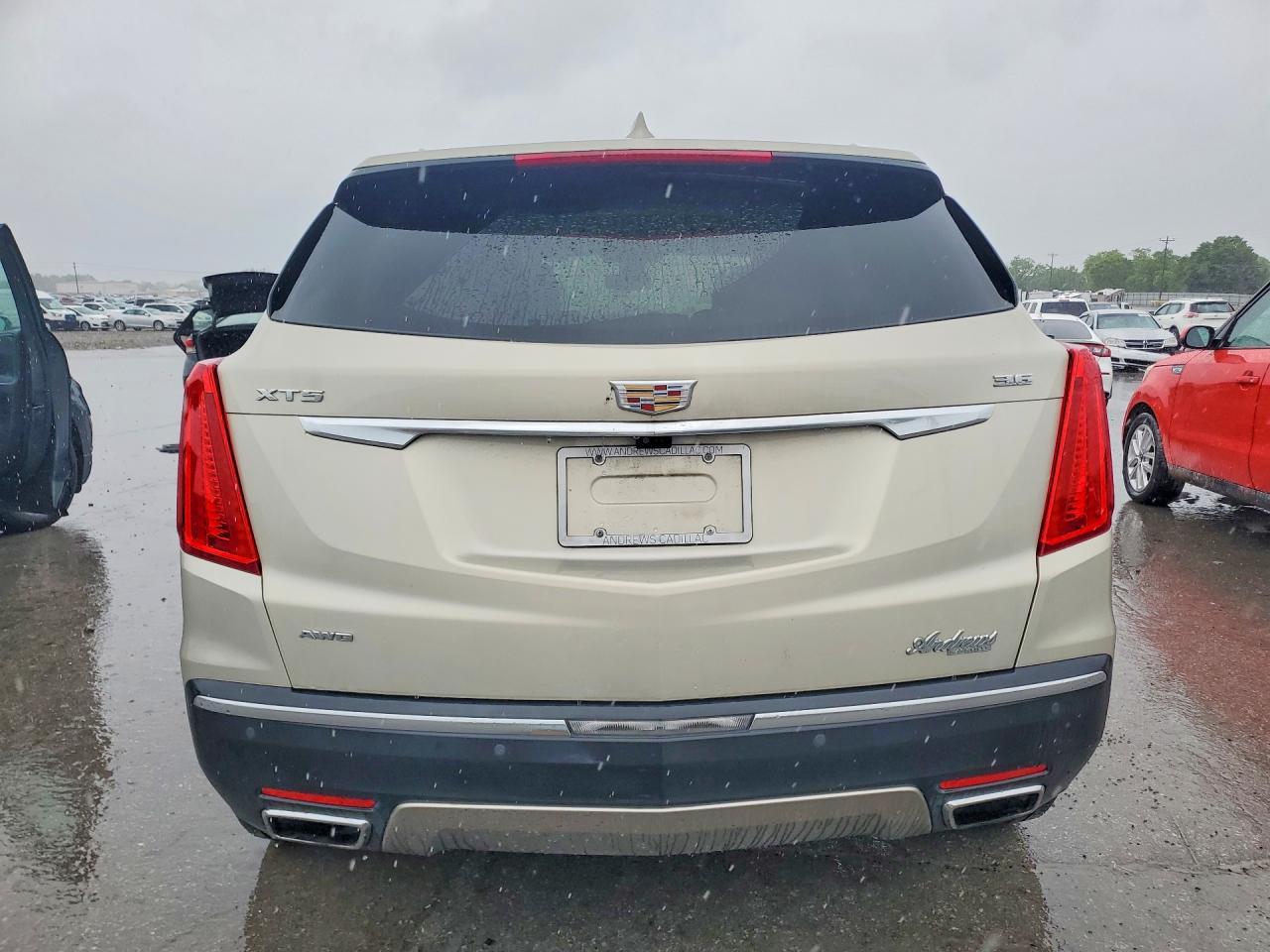 2017 Cadillac Xt5 Platinum - Фото 6