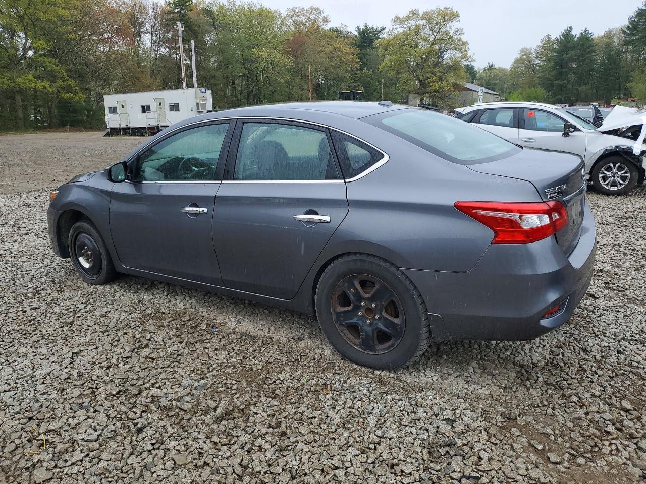 2018 Nissan Sentra Sv - Фото 2
