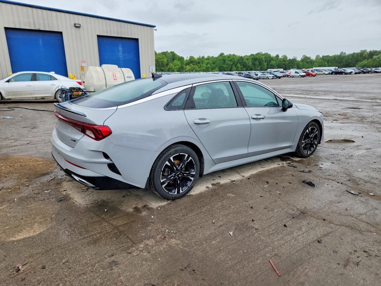 2022 Kia K5 Gt Line - Image 3