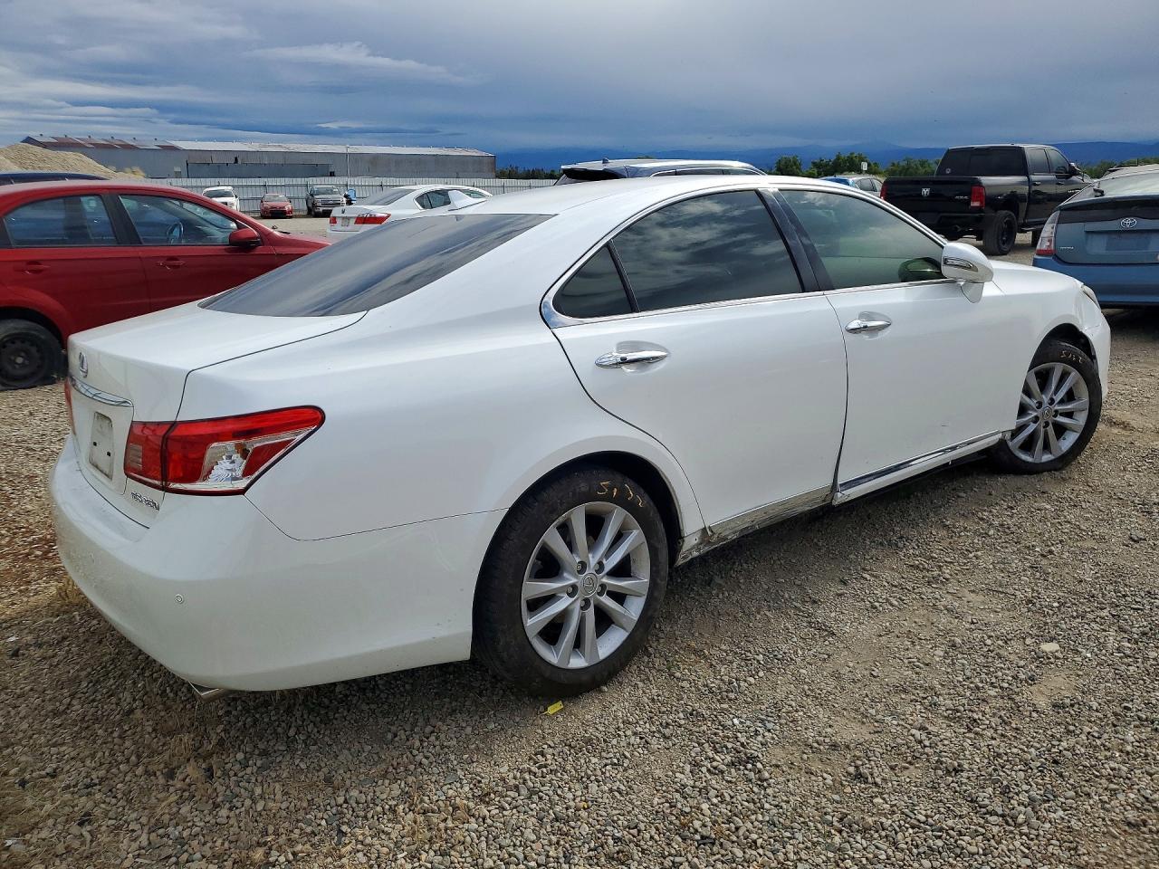 2011 Lexus Es 350 - Фото 3