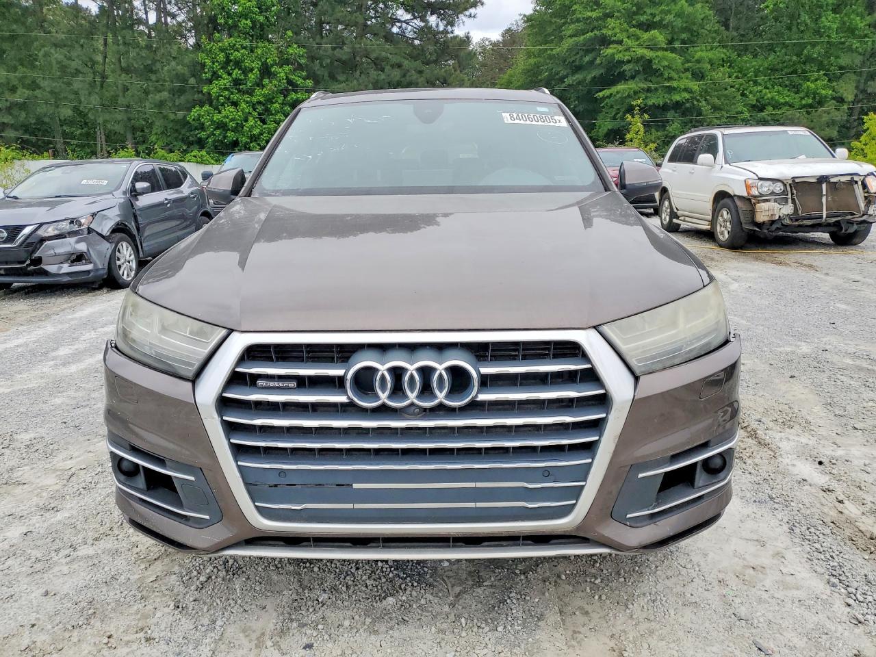 2017 Audi Q7 Premium Plus - Image 5