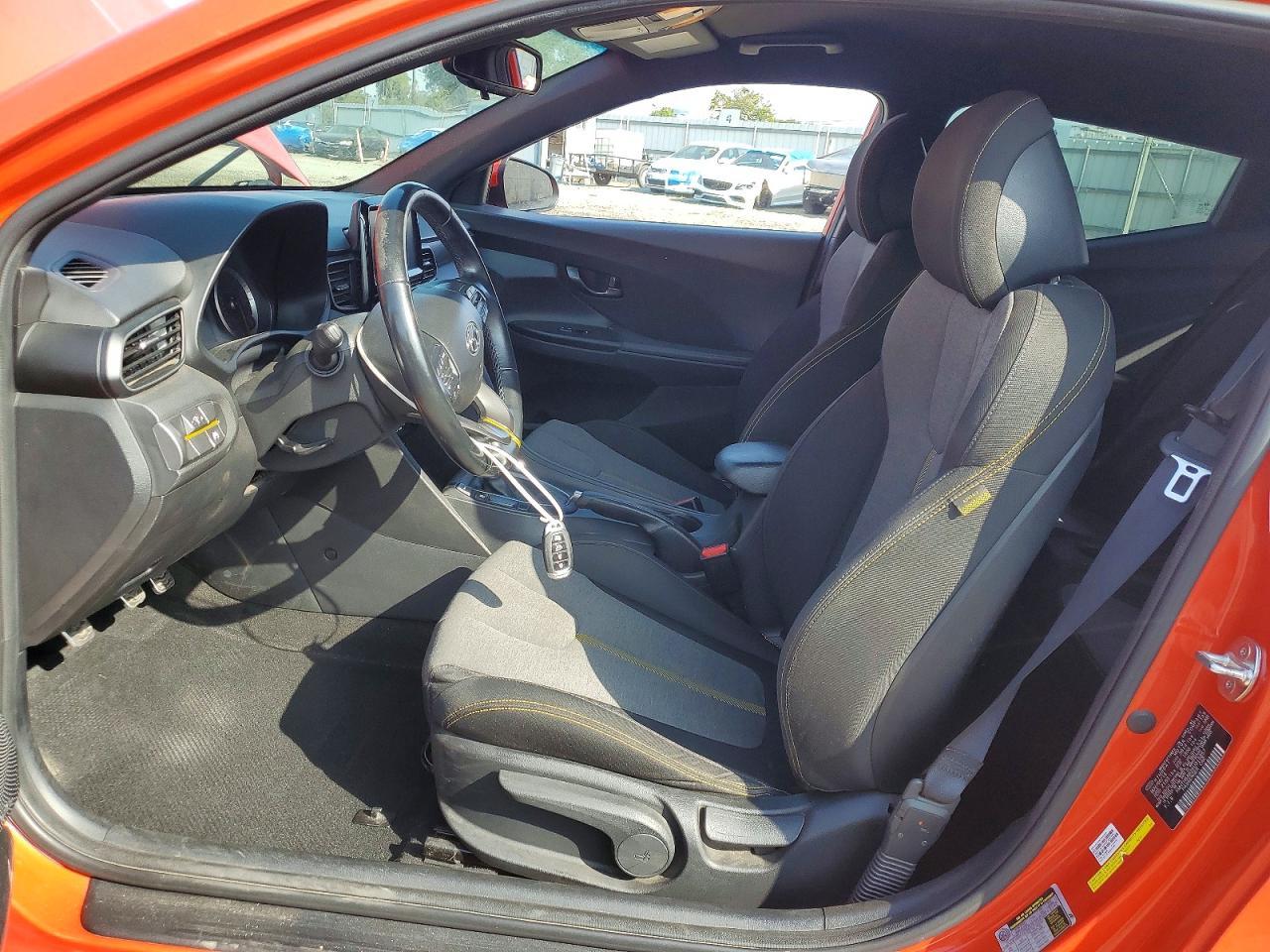 2019 Hyundai Veloster Turbo R-Spec - Фото 7