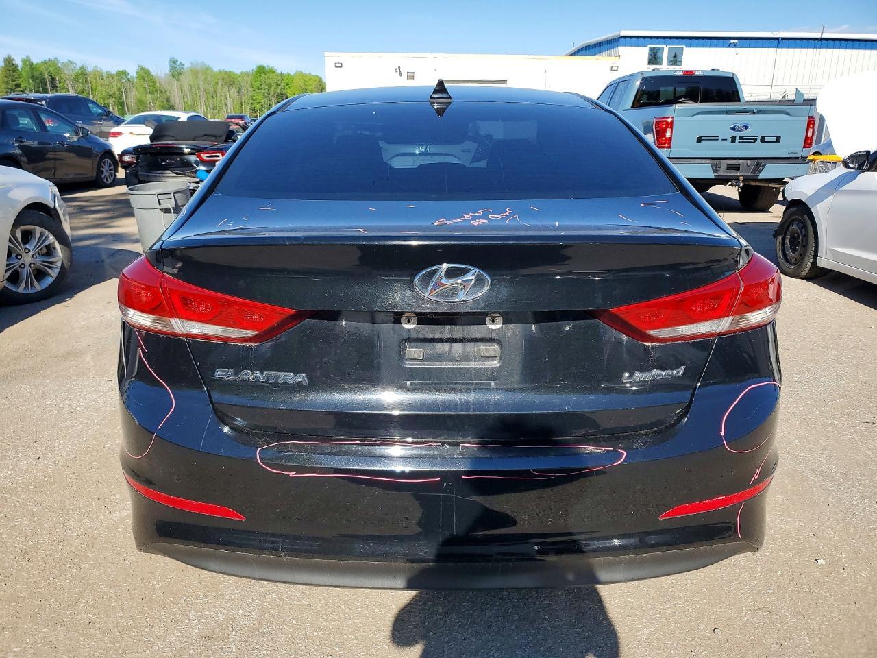 2017 Hyundai Elantra Limited - Image 6