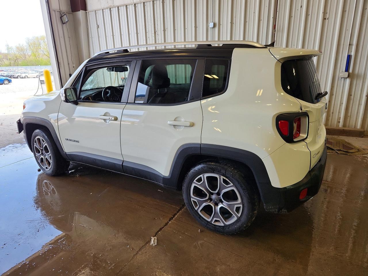 2015 Jeep Renegade Limited - Image 2