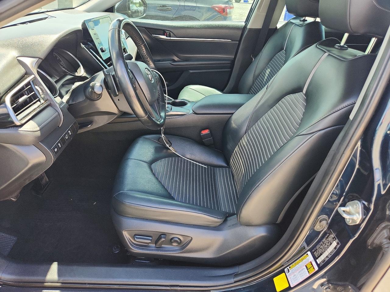 2021 Toyota Camry Se - Фото 7