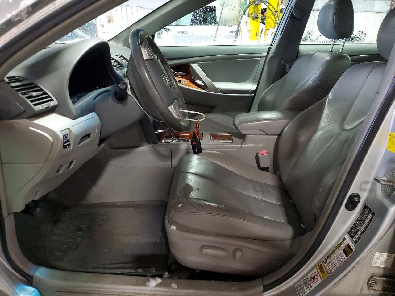 2011 Toyota Camry Hybrid - Фото 7