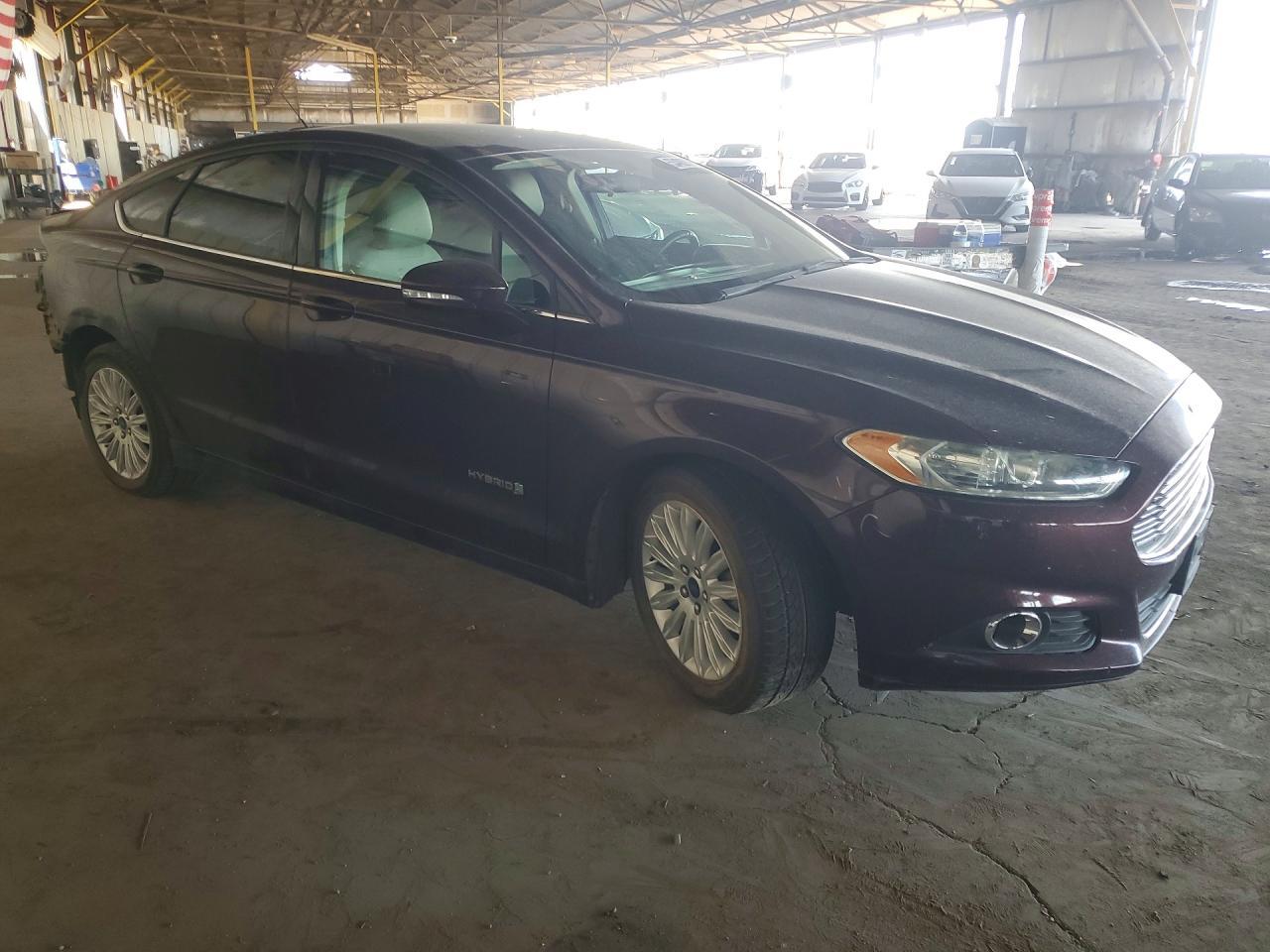 2013 Ford Fusion Se Hybrid - Image 4