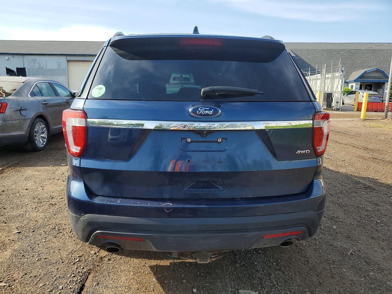 2016 Ford Explorer - Фото 6