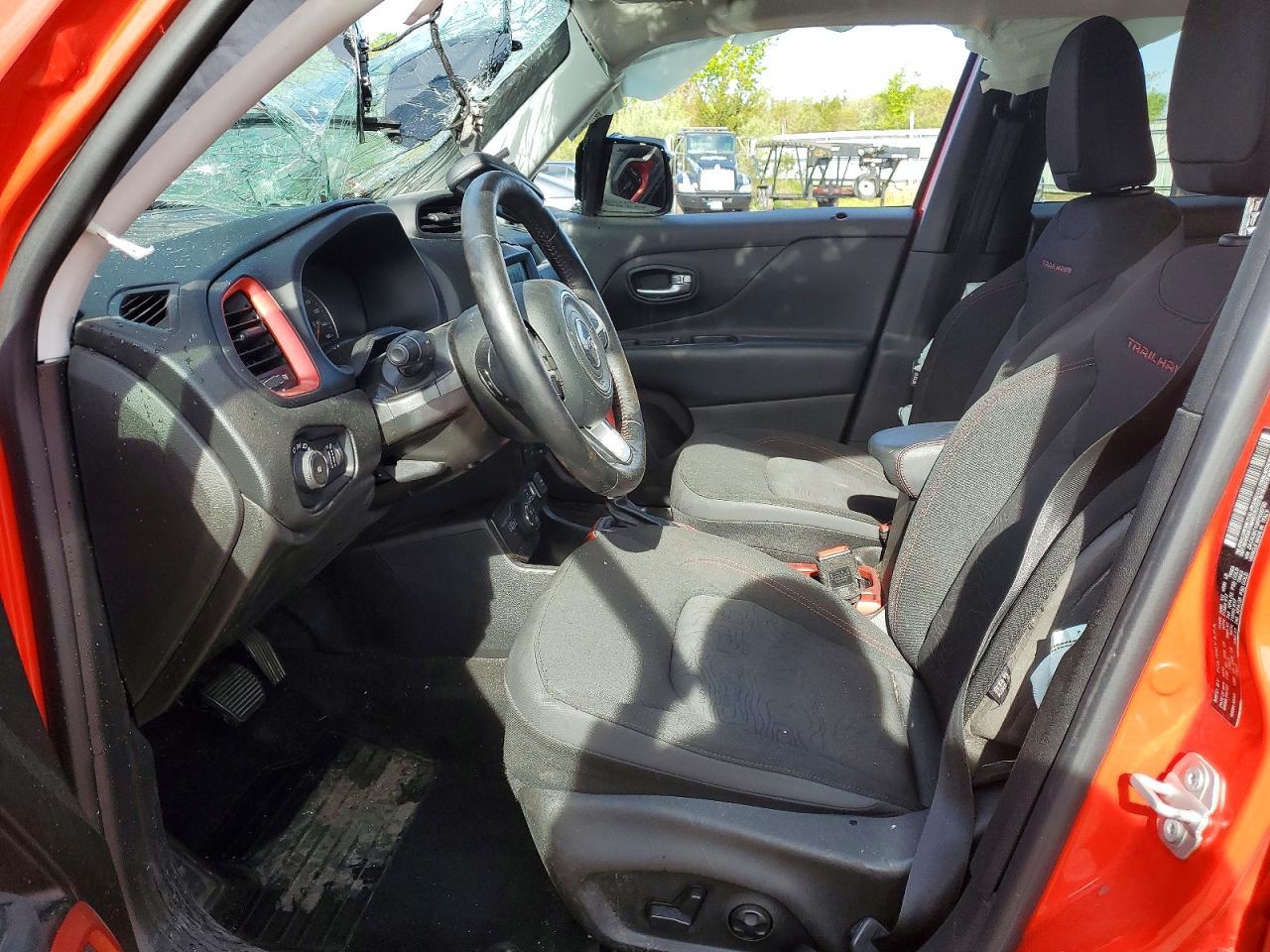 2019 Jeep Renegade Trailhawk - Image 7