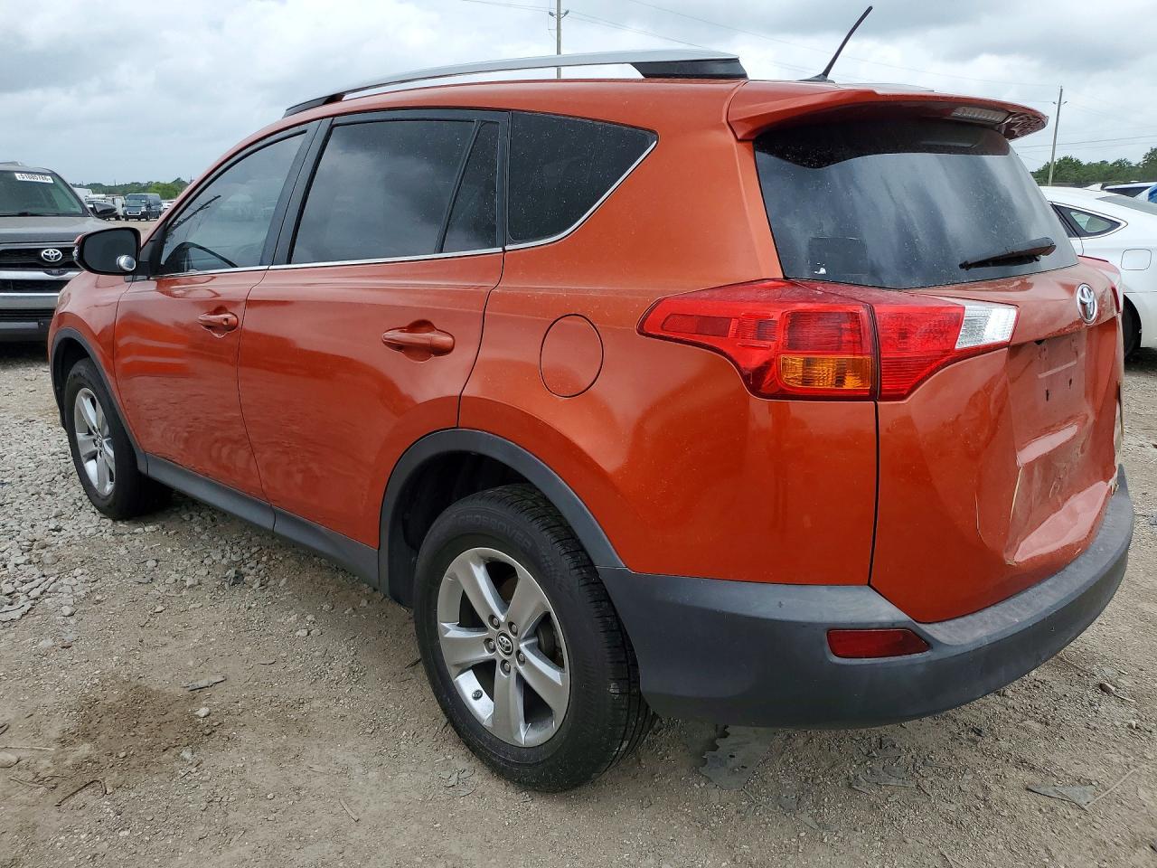 2015 Toyota Rav4 Xle - Фото 2