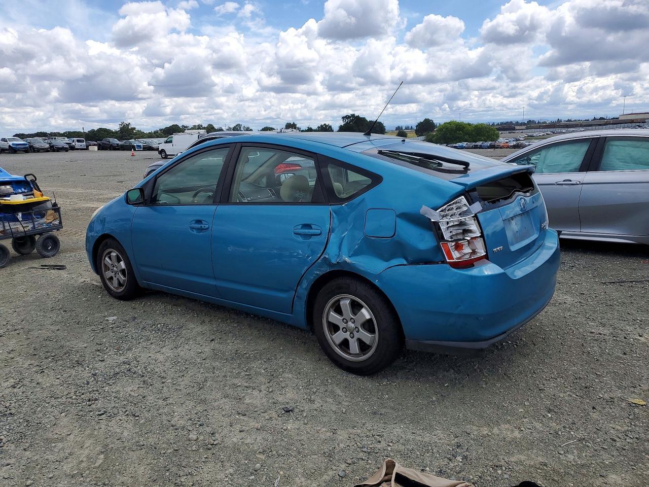 2005 Toyota Prius Base - Фото 2