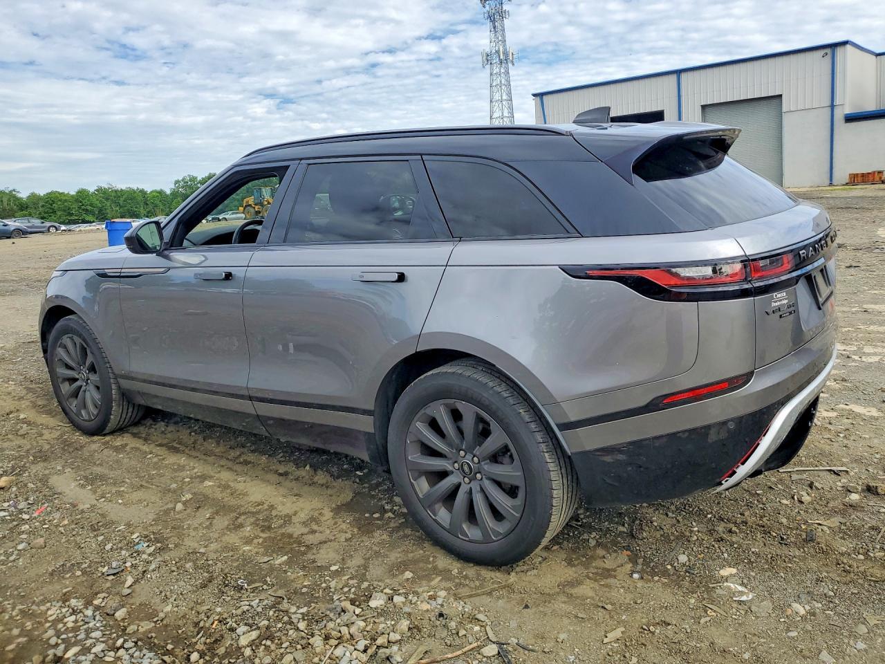 2020 Land Rover Range Rover Velar R-Dynamic S - Фото 2