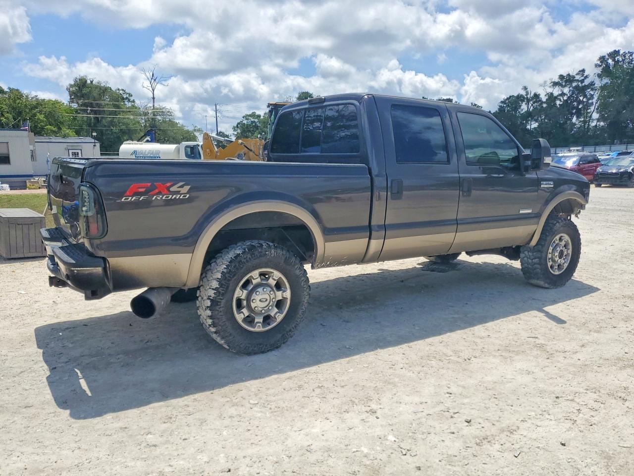 2005 Ford F250 Super Duty - Фото 3