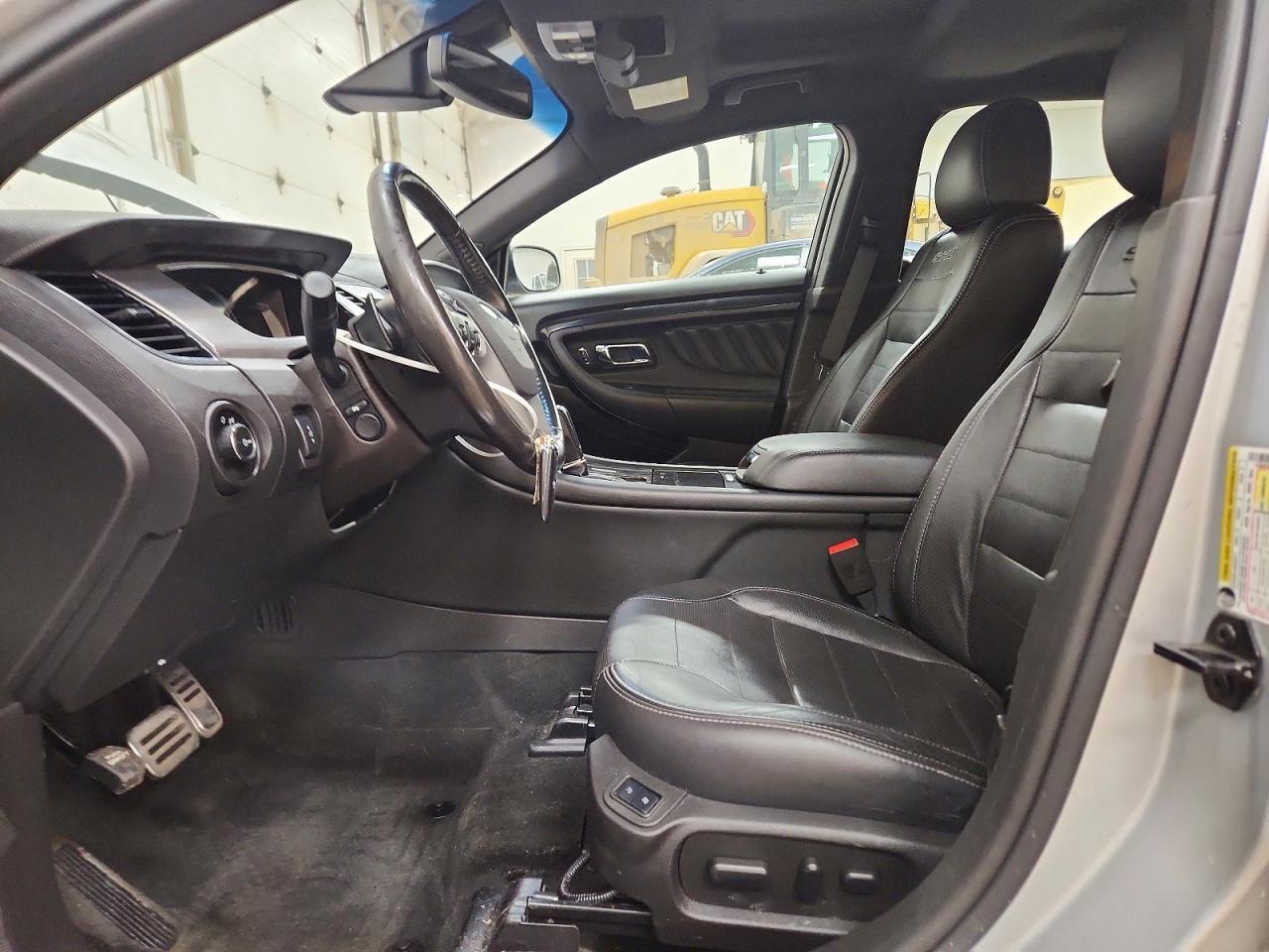 2018 Ford Taurus Sho - Image 7