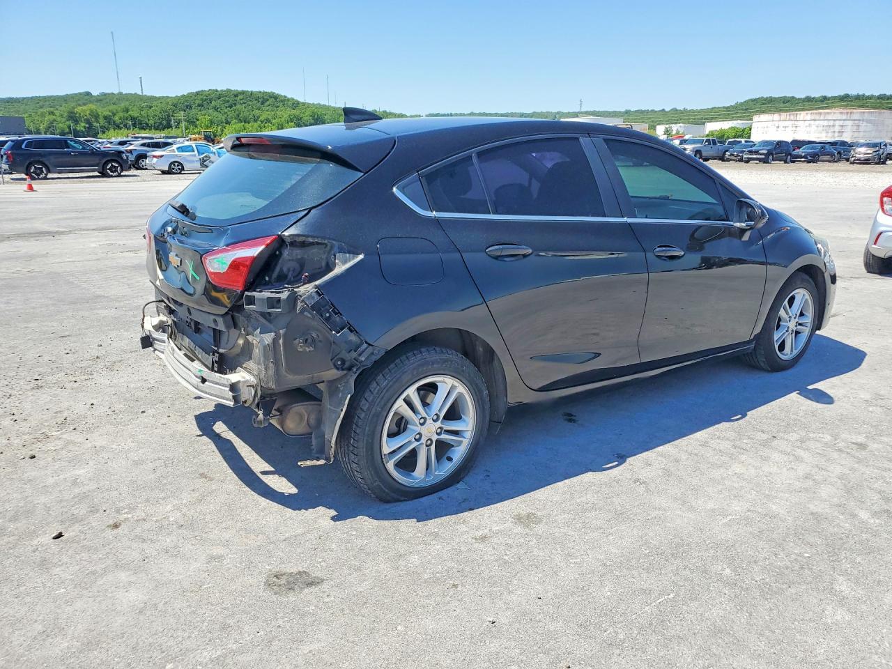 2018 Chevrolet Cruze Lt - Фото 3