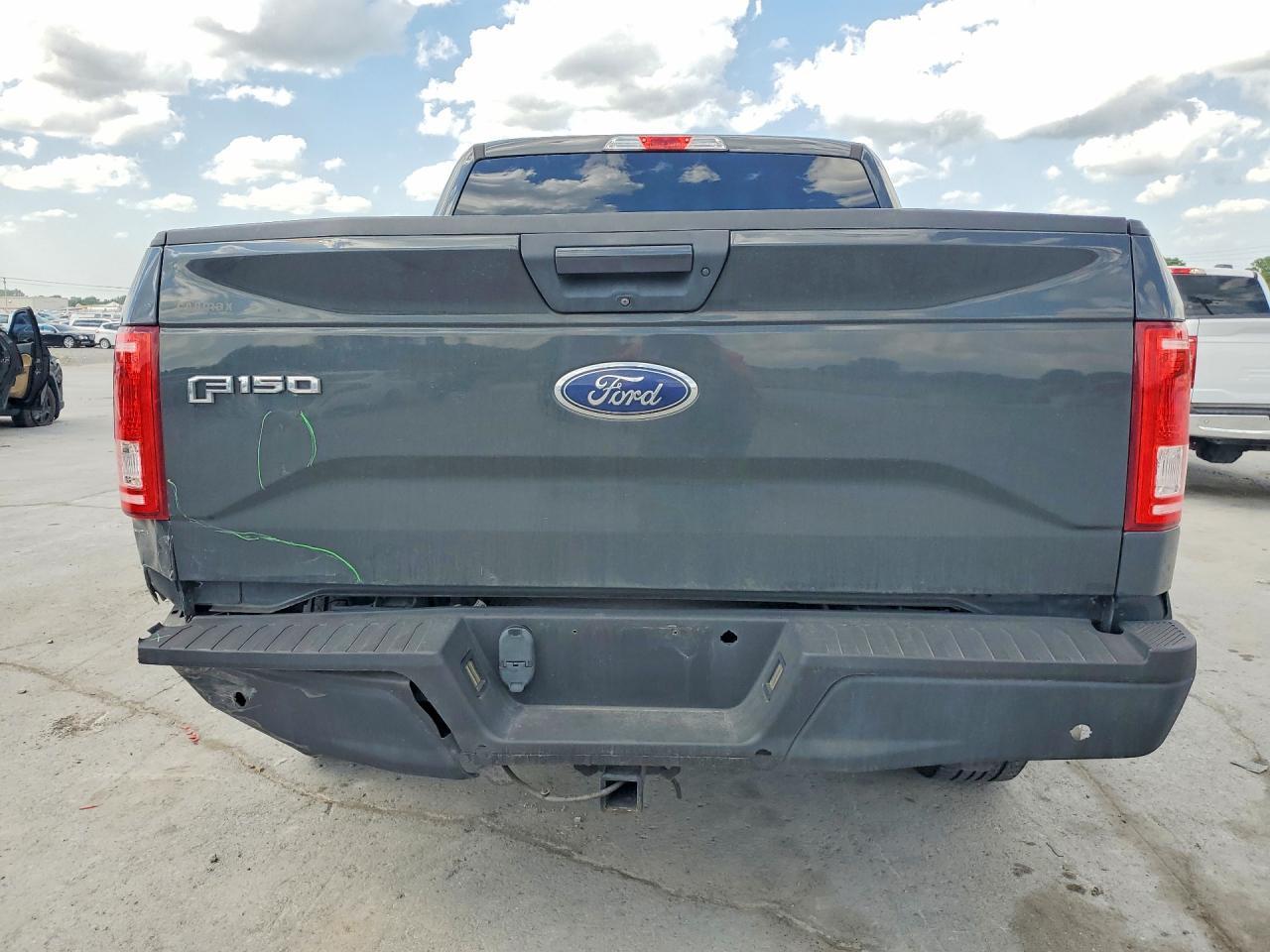 2016 Ford F150 Supercrew - Image 6