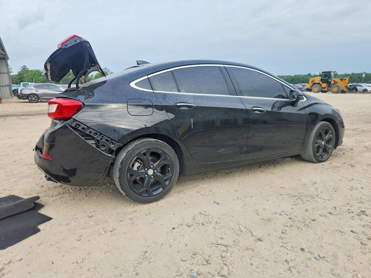 2018 Chevrolet Cruze Premier - Фото 3