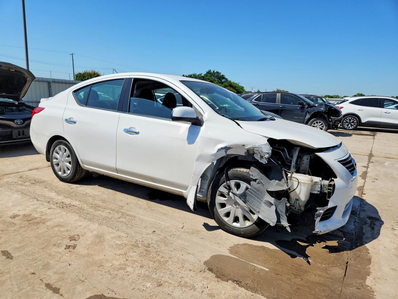 2014 Nissan Versa 1.6 Sv - Фото 4