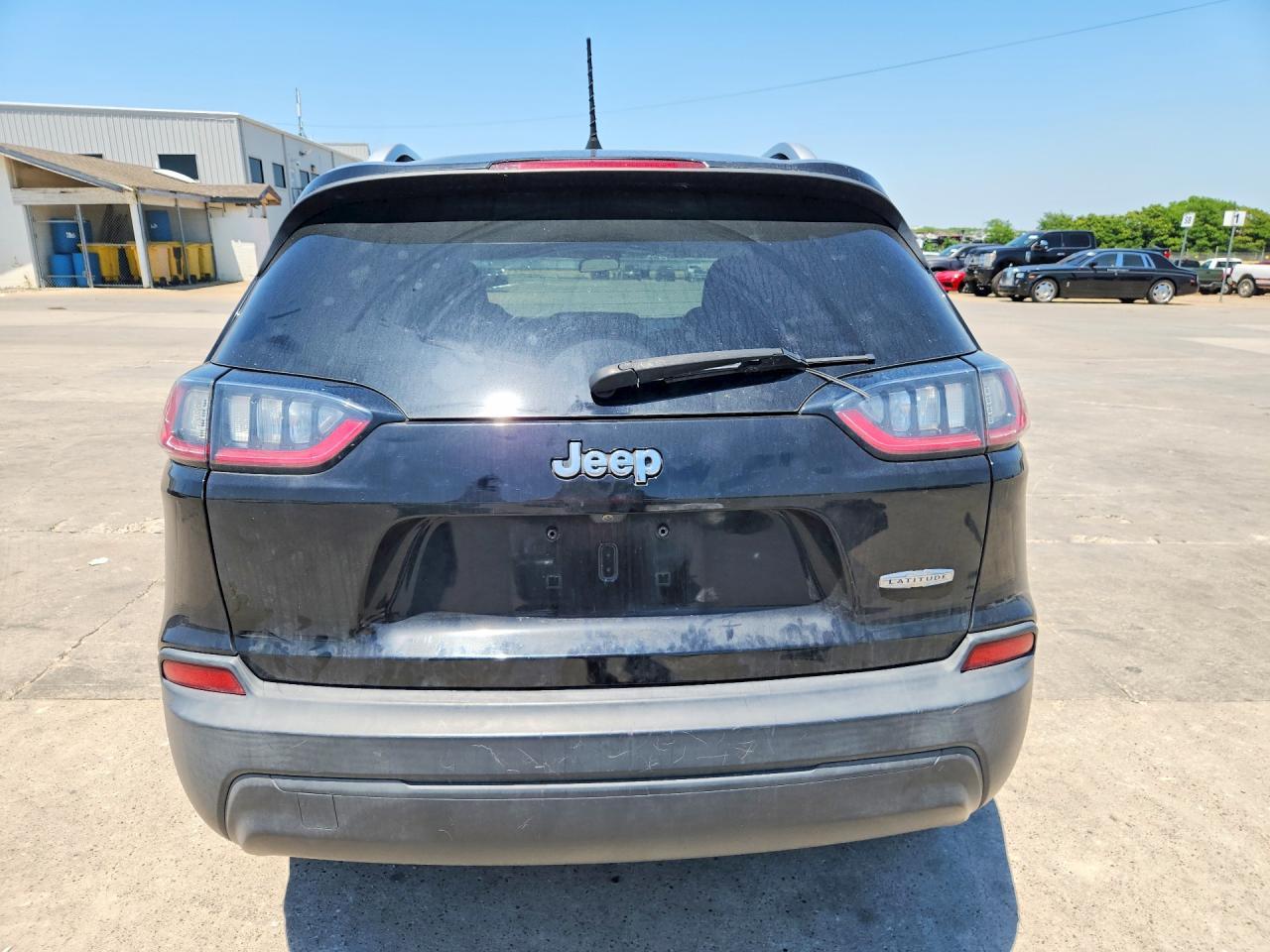 2020 Jeep Cherokee Latitude - Фото 6