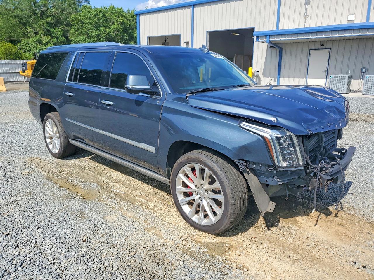 2019 Cadillac Escalade Esv Premium Luxury - Image 4