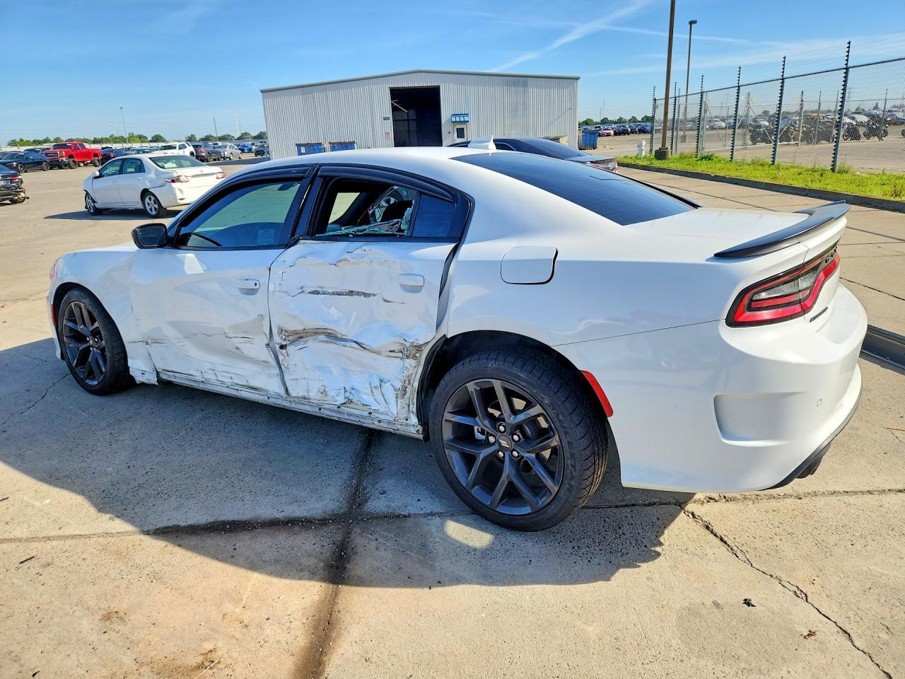 2022 Dodge Charger Gt - Фото 2