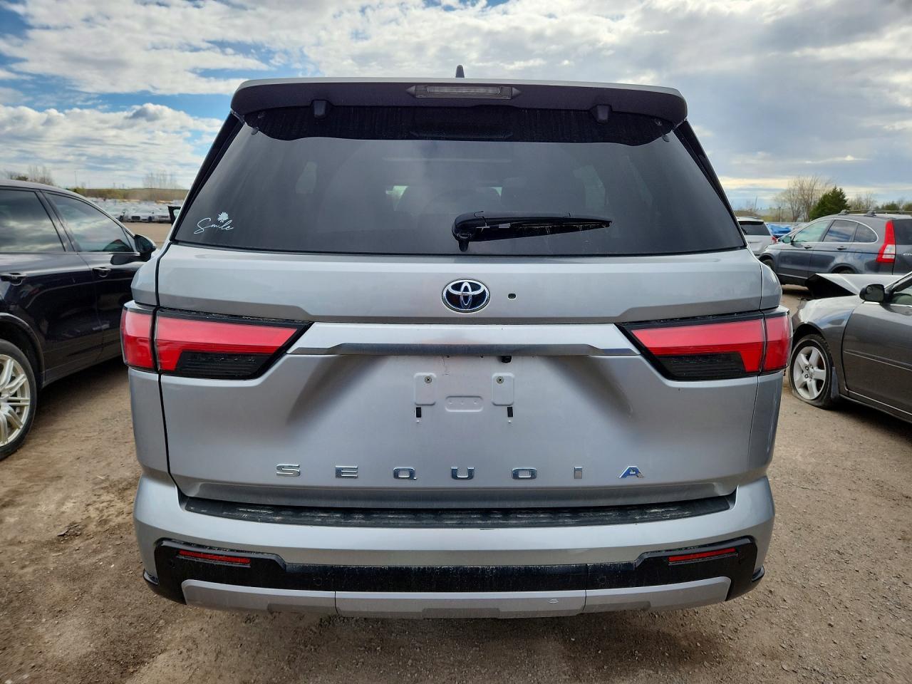 2024 Toyota Sequoia Capstone - Фото 6