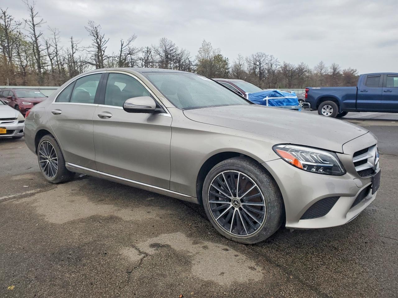 2019 Mercedes-Benz C 300 4Matic - Фото 4