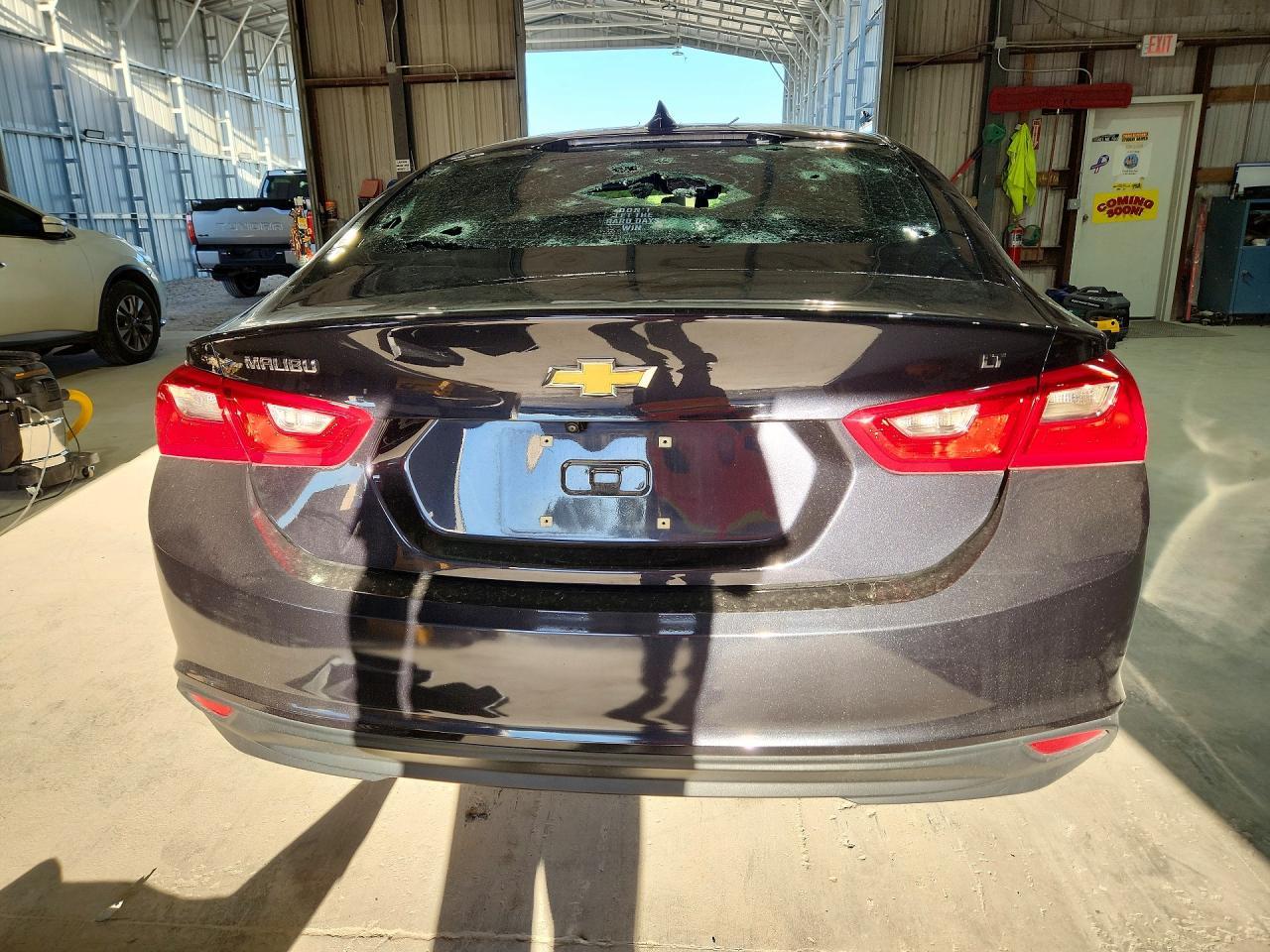 2023 Chevrolet Malibu Lt - Image 6