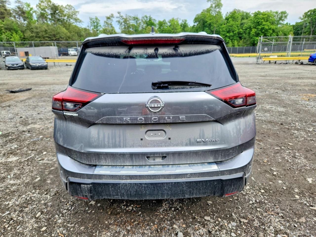 2024 Nissan Rogue Sv - Image 6