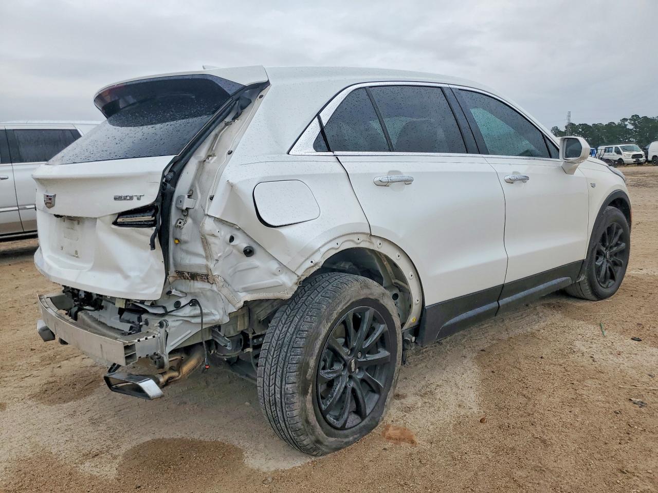 2019 Cadillac Xt4 Luxury - Фото 3