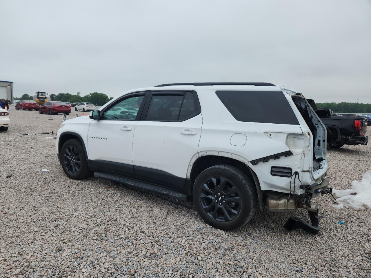2021 Chevrolet Traverse Rs - Фото 2