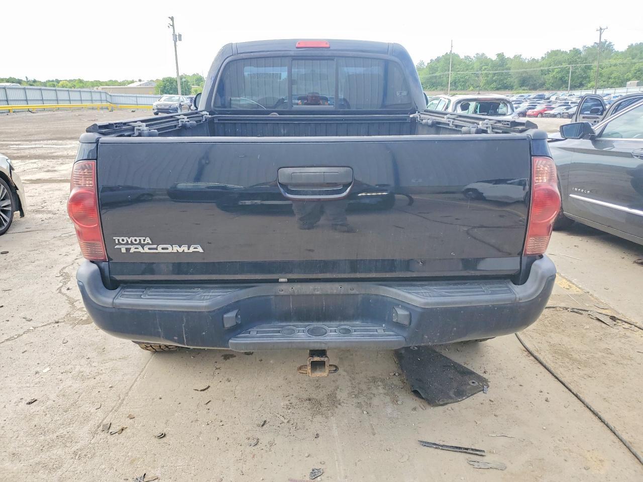 2013 Toyota Tacoma Base - Фото 6
