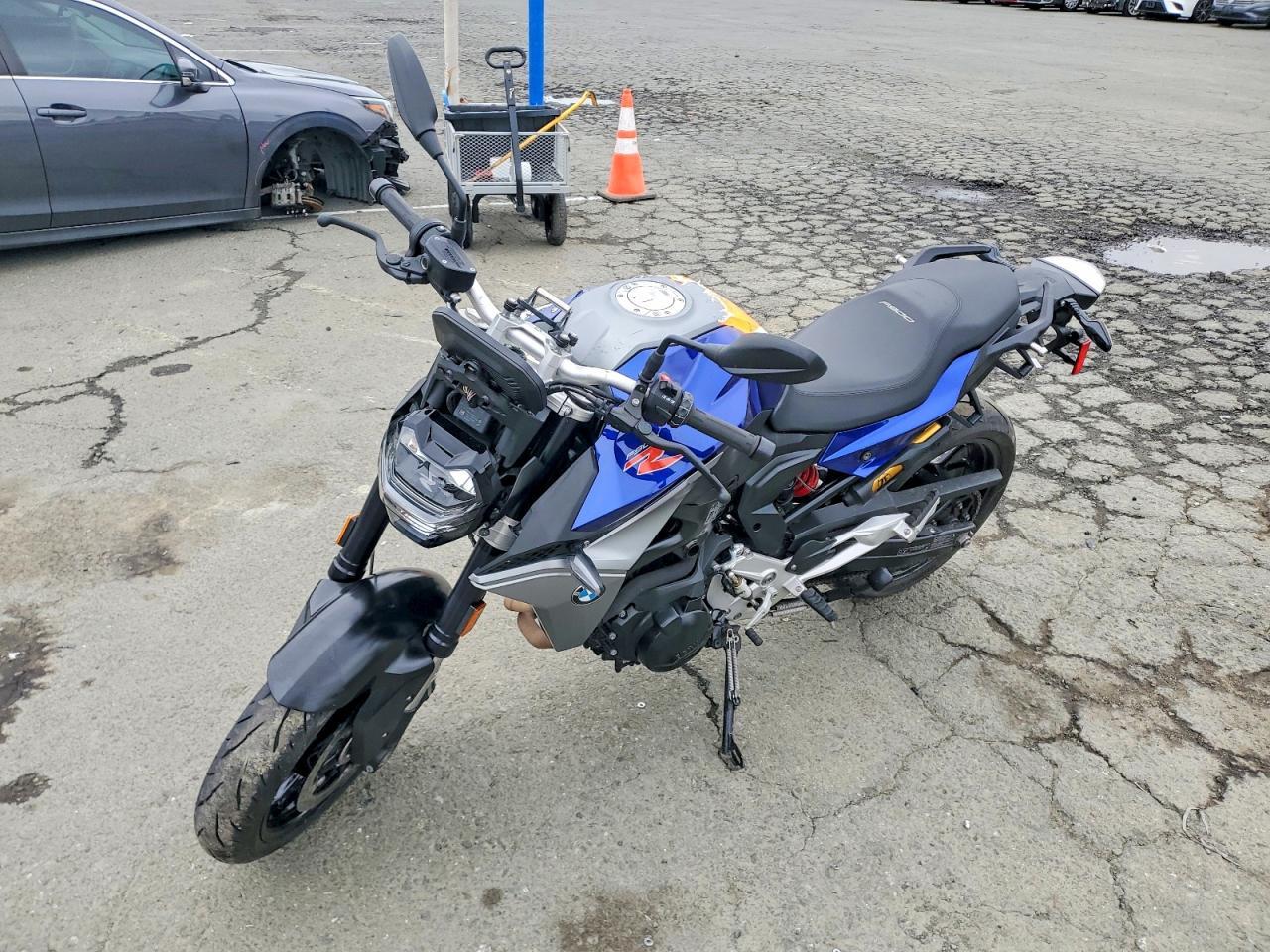 2021 BMW F 900 R - Фото 3