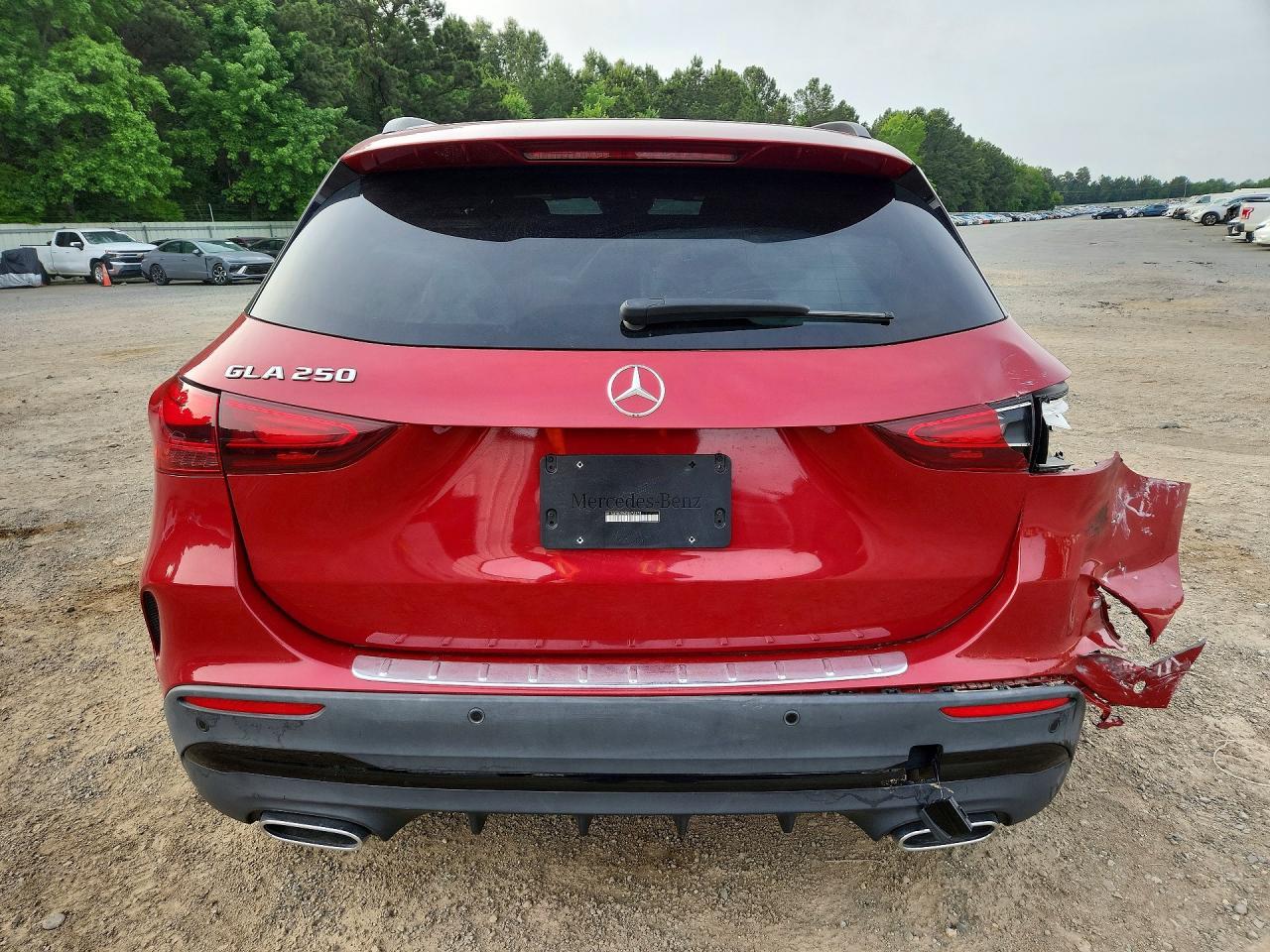 2025 Mercedes-Benz Gla 250 - Image 6