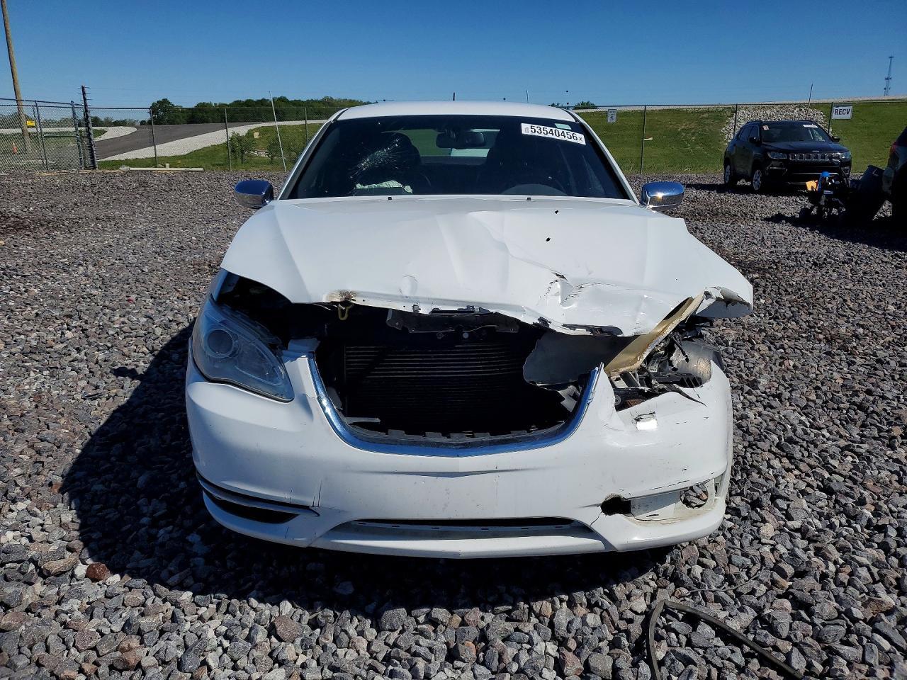2013 Chrysler 200 Limited - Фото 5