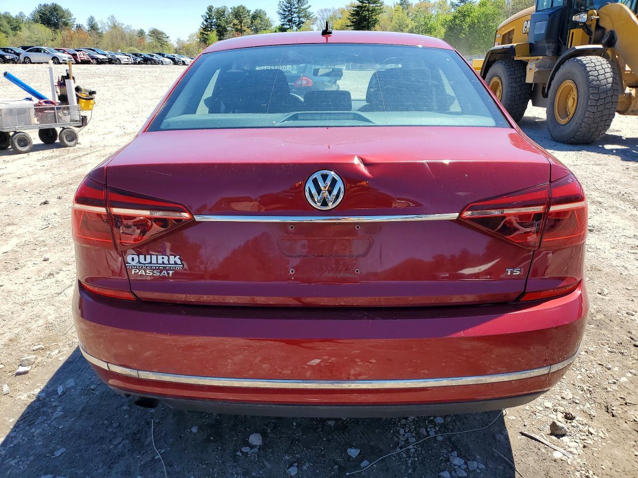 2017 Volkswagen Passat S - Фото 6