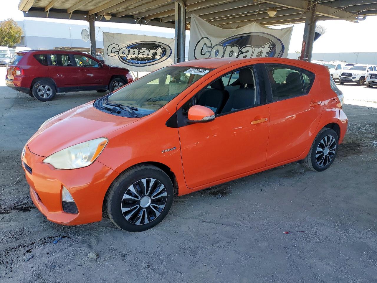 2013 Toyota Prius C Two