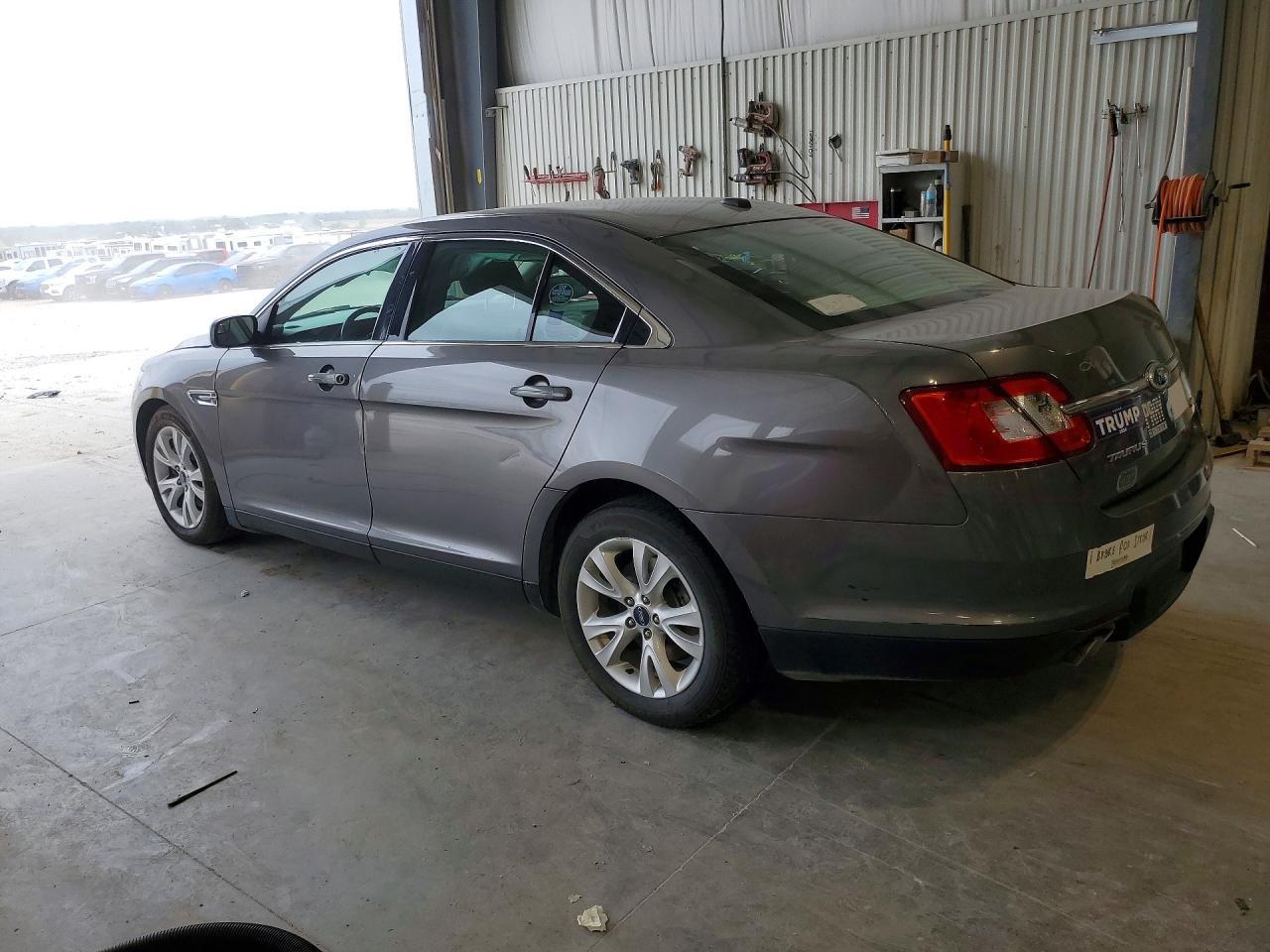 2012 Ford Taurus Sel - Фото 2