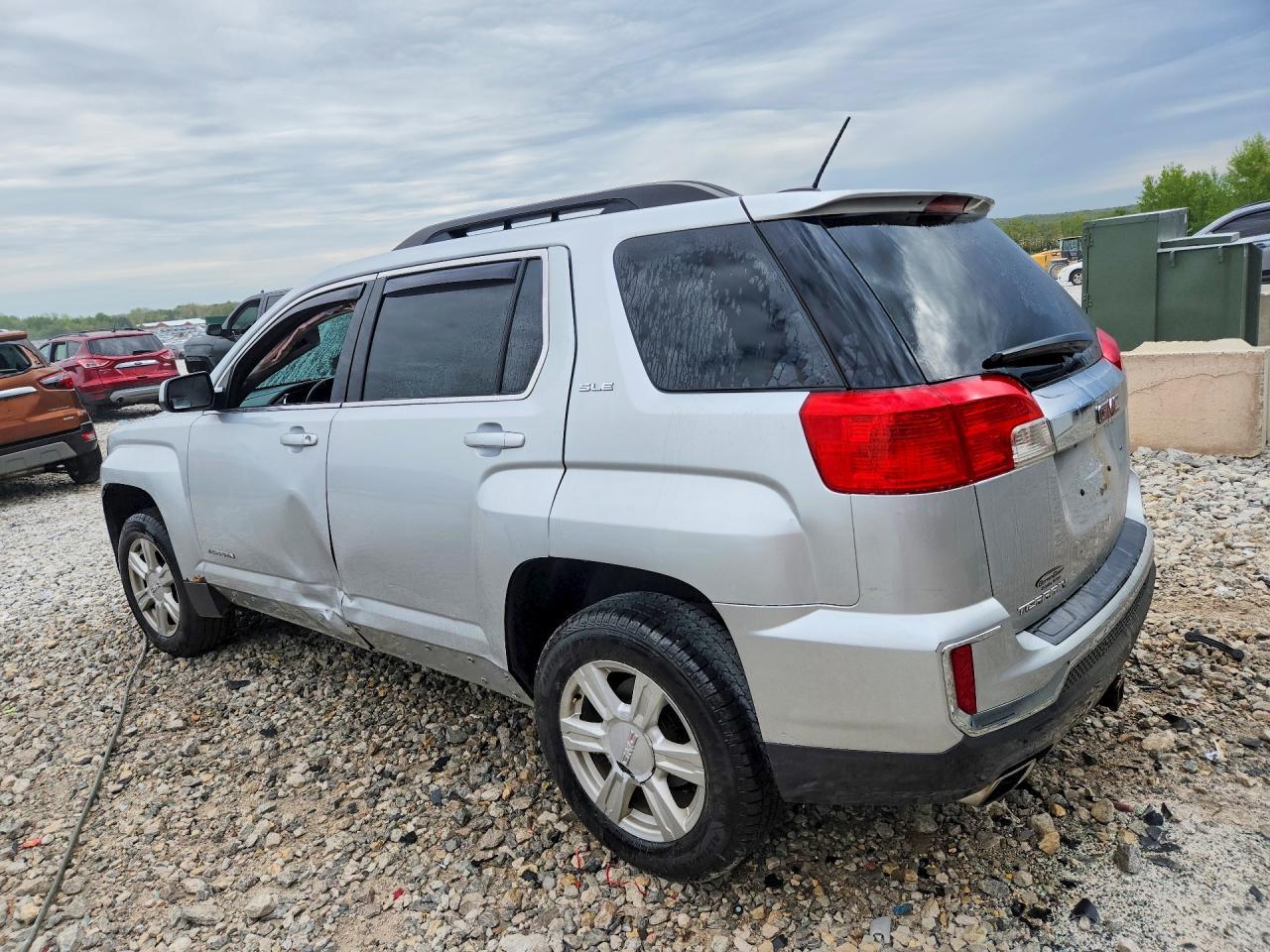 2016 GMC Terrain Sle - Фото 2