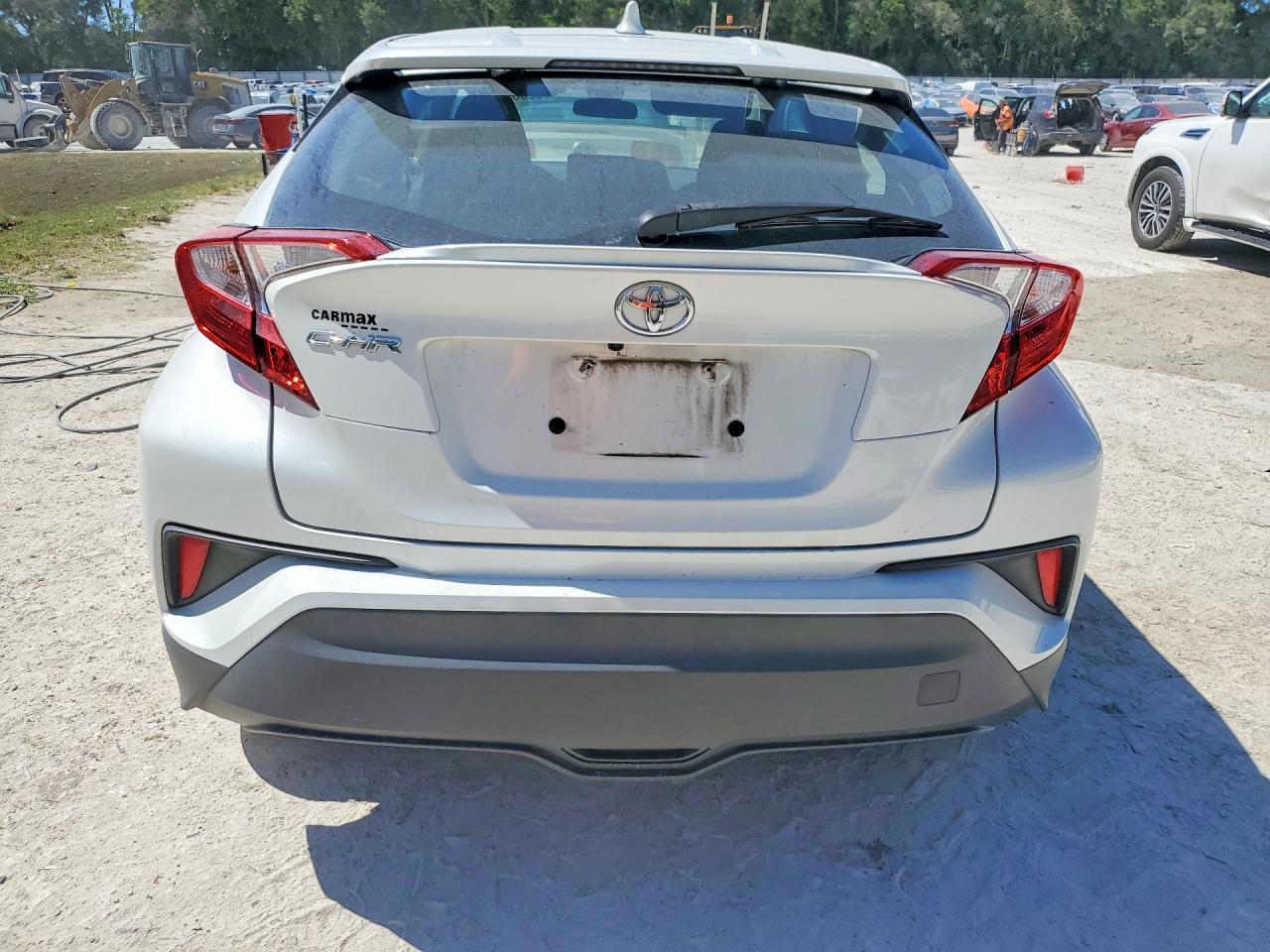 2020 Toyota C-Hr Xle - Фото 6