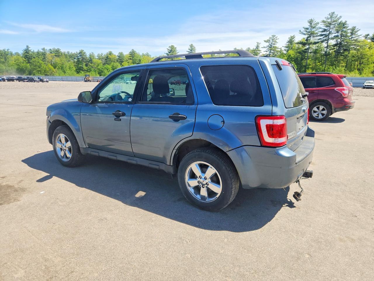 2012 Ford Escape Xlt - Image 2