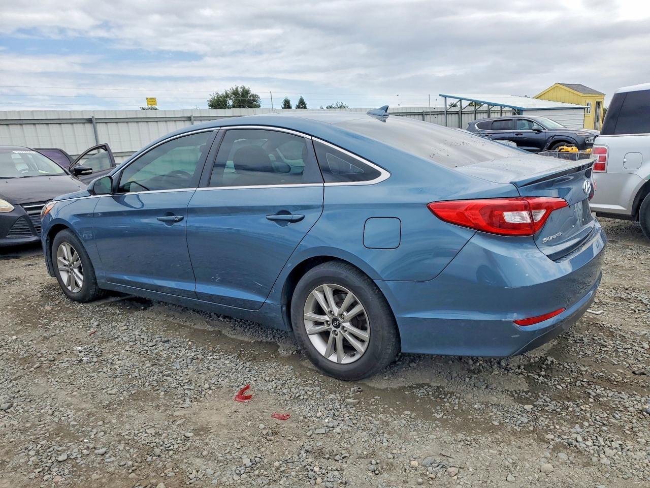 2016 Hyundai Sonata Se - Фото 2