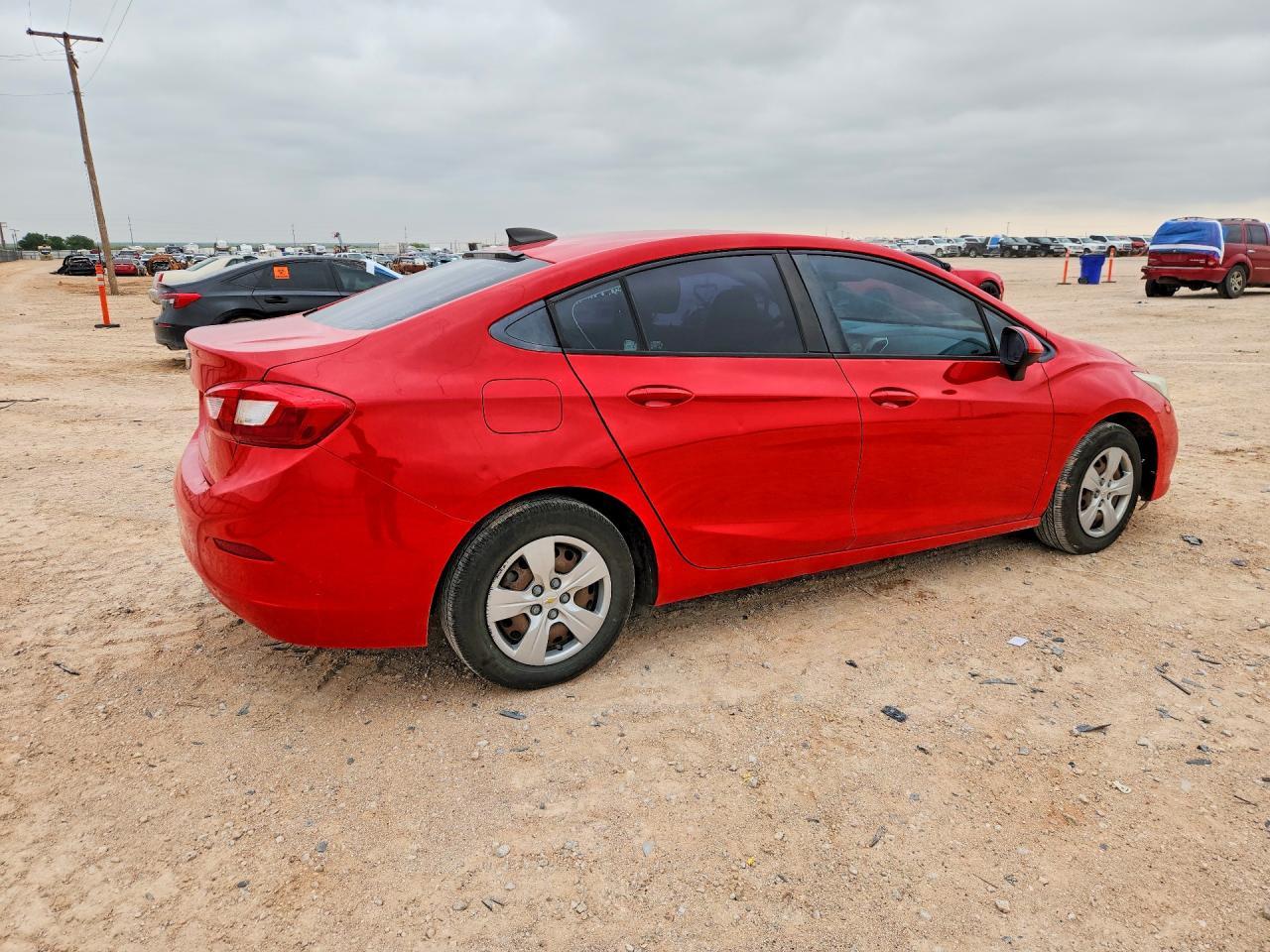 2017 Chevrolet Cruze Ls - Фото 3