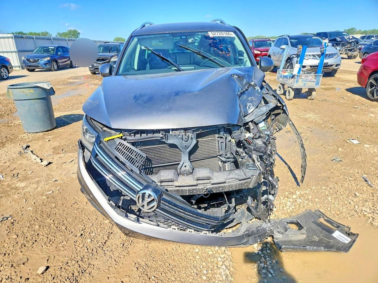 2016 Volkswagen Tiguan S - Фото 5