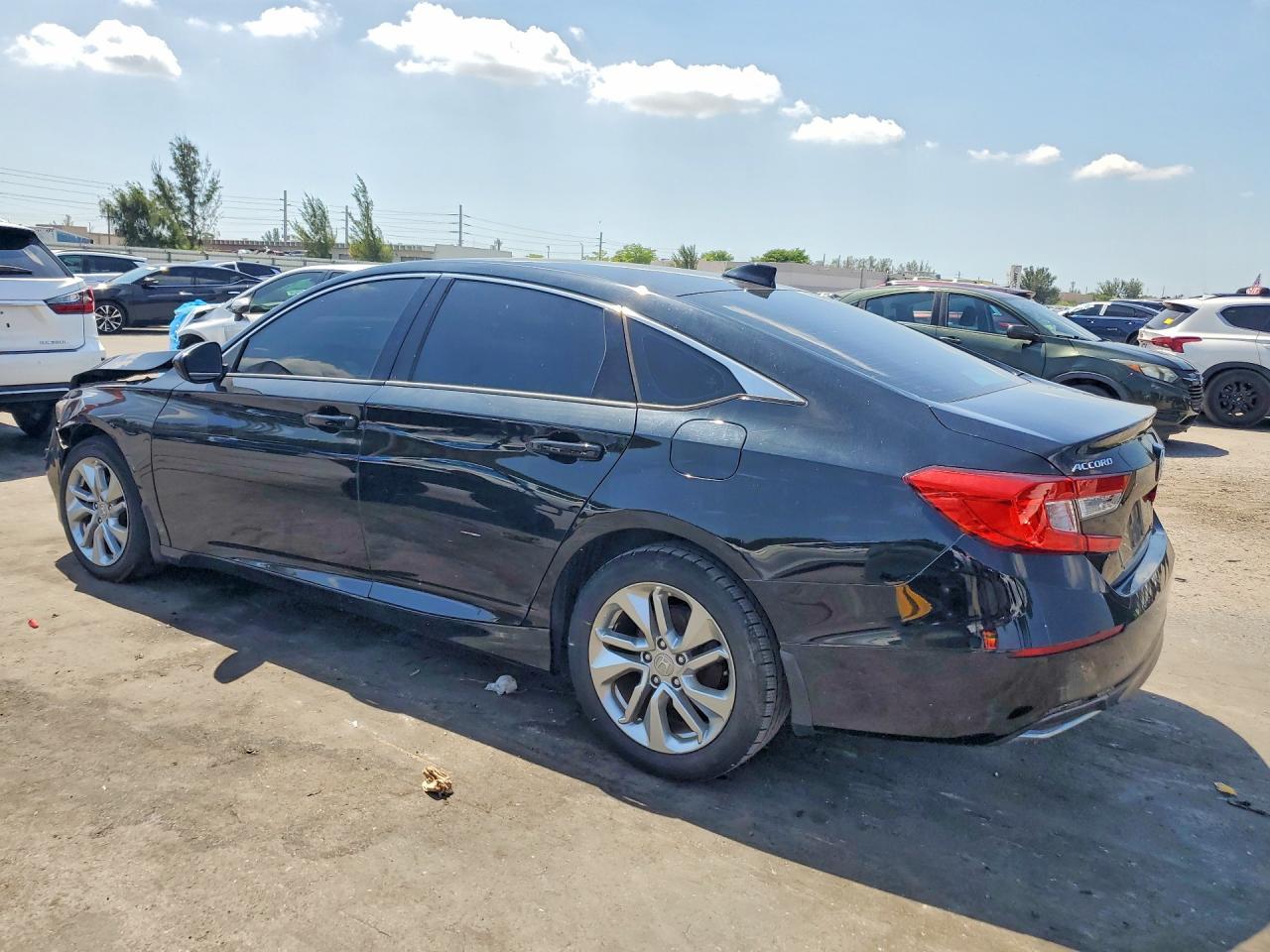 2019 Honda Accord Lx - Фото 2