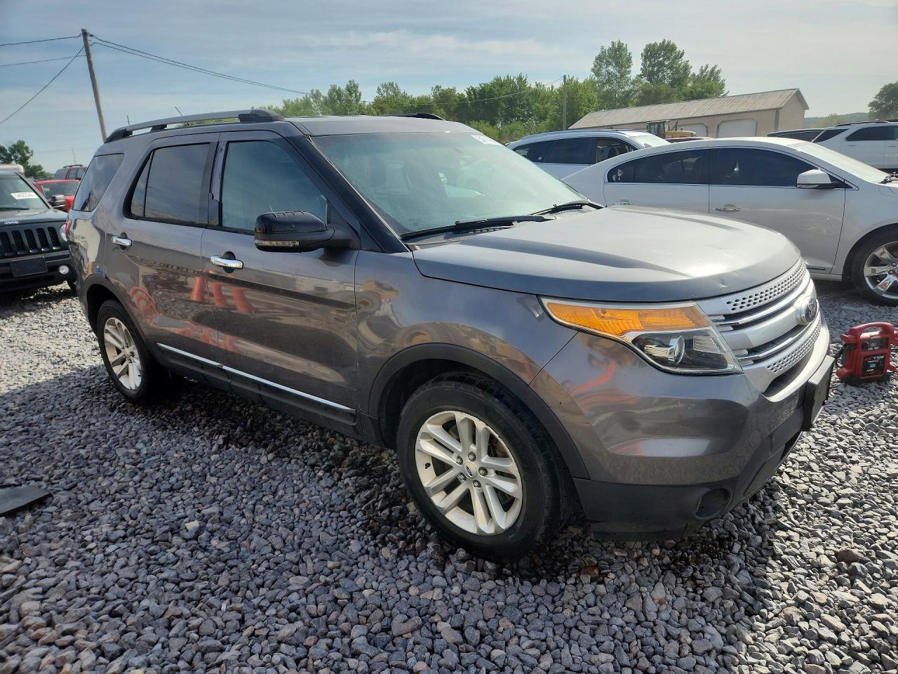 2013 Ford Explorer Xlt - Фото 4
