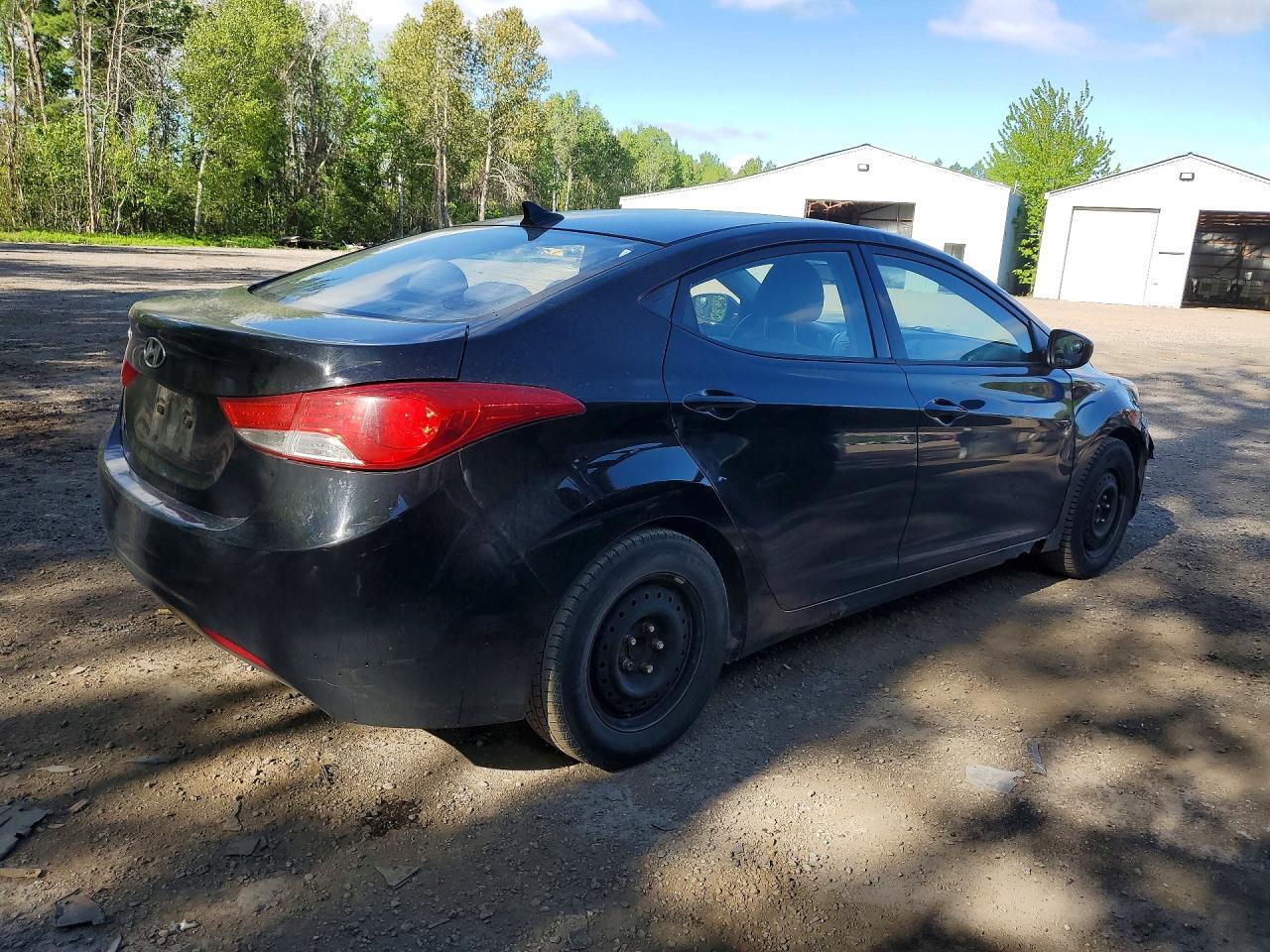 2013 Hyundai Elantra Gls - Image 3