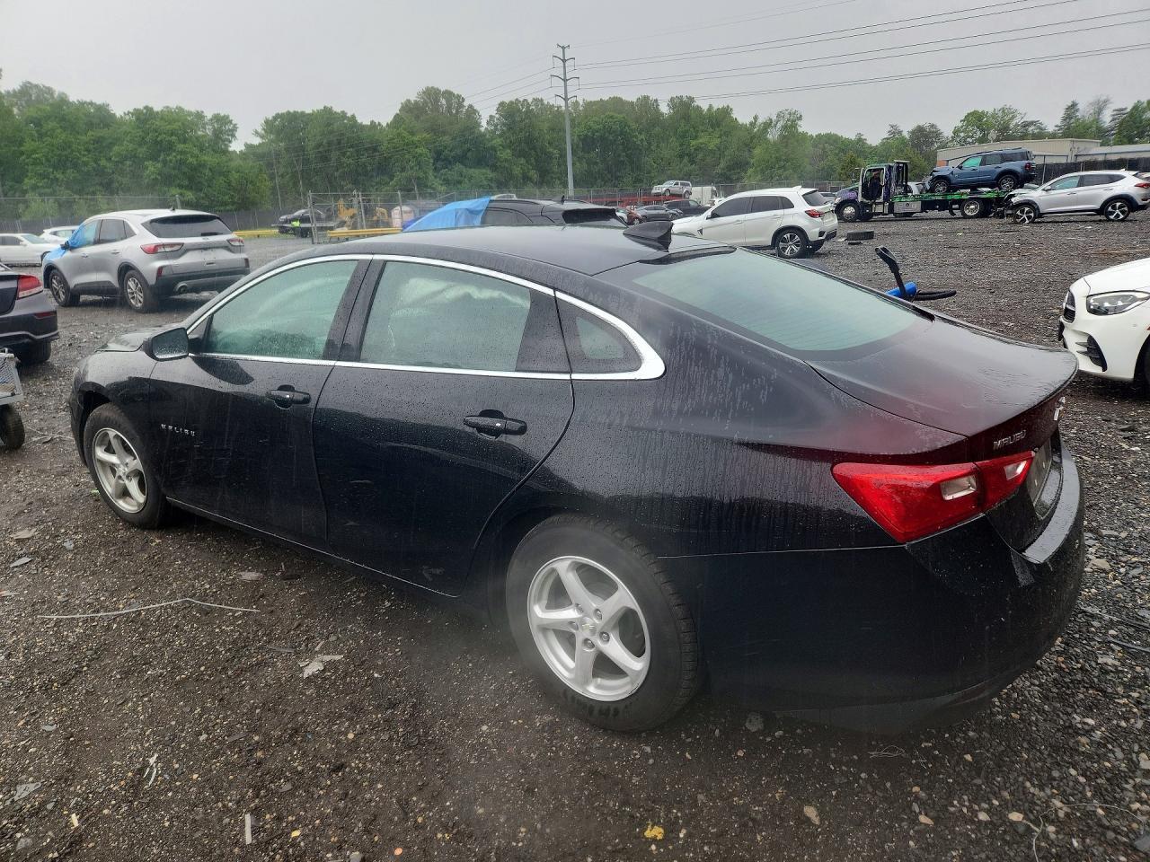 2018 Chevrolet Malibu Ls - Фото 2