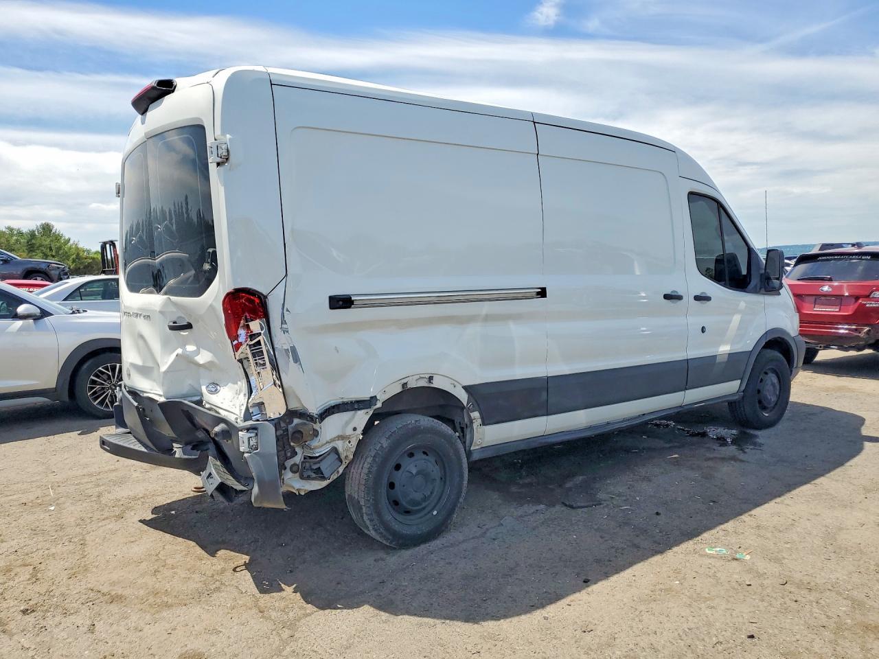2019 Ford Transit T-250 - Image 3