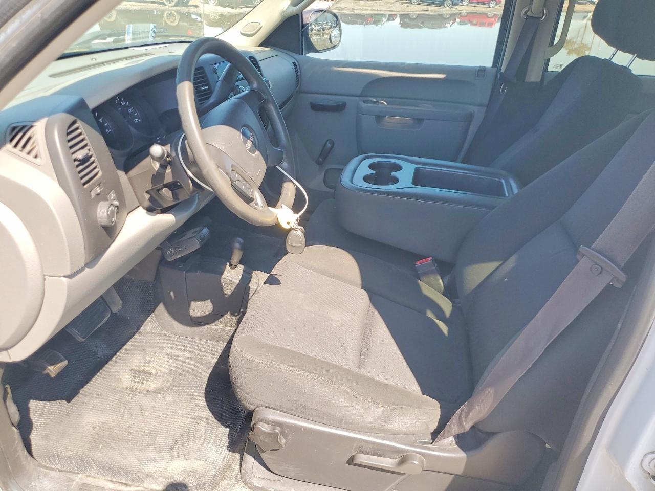 2012 GMC Sierra K1500 - Image 7